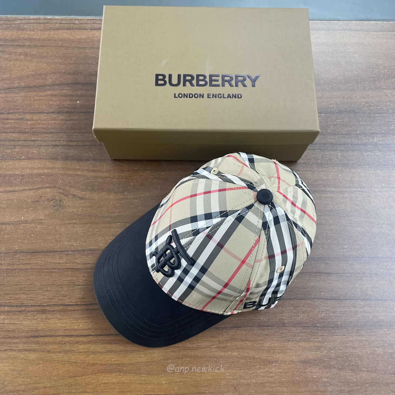 Burberry Tb Check Baseball Cap (2) - www.newkick.vip